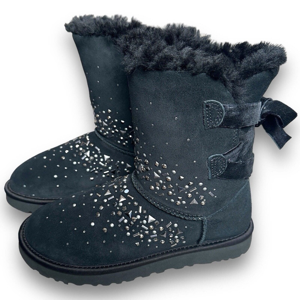 UGG Classic Galaxy Bling Short Suede Boots Black Fur Lined Women’s Size 7 NWOB